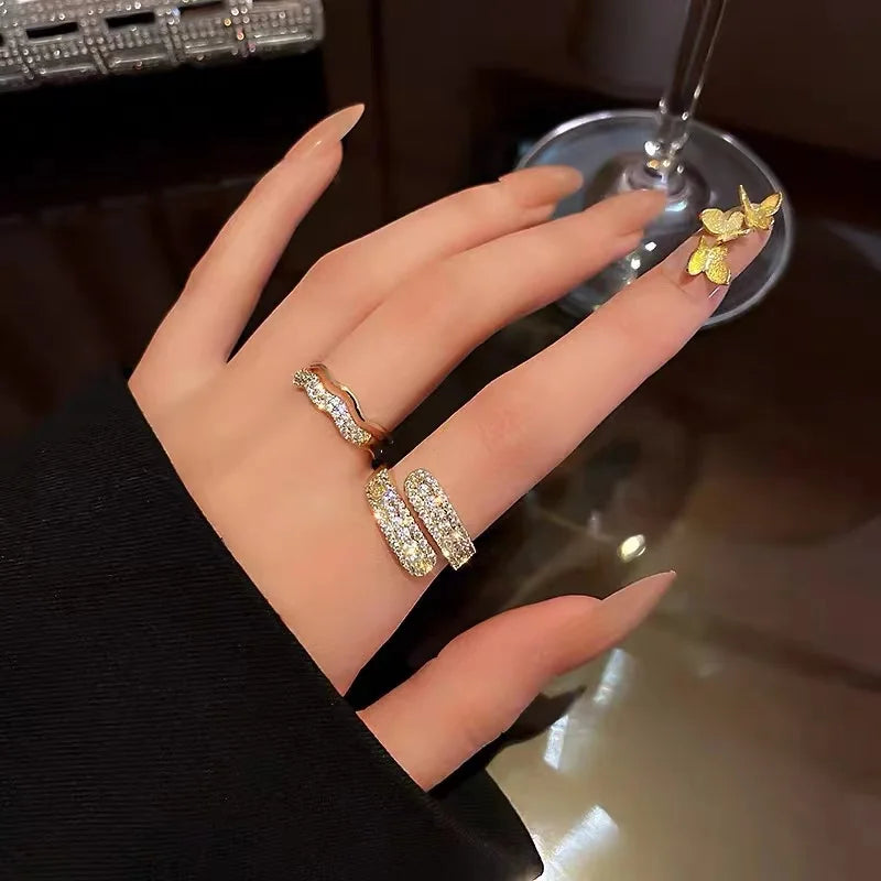 New Trendy Two-color Black Heart Rings For Women Minimalist Aesthetic Drop Of Oil Open Rings Female Metal Punk Party Jewelry