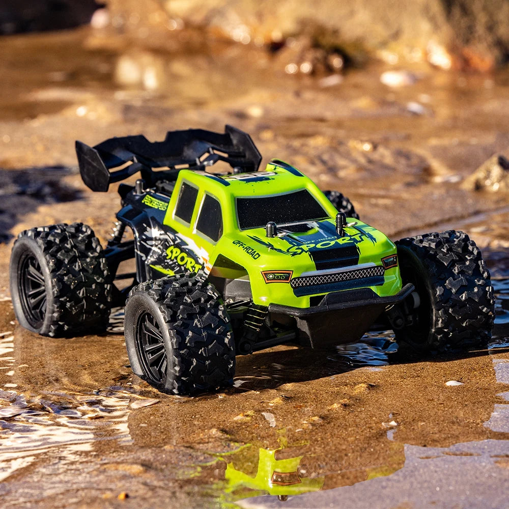 2.4G Remote Control Racing Car – High Speed Off-Road Climbing