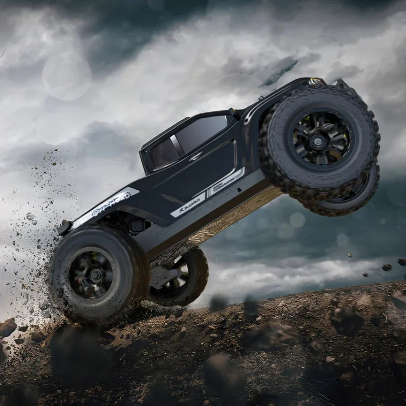 Ralaro All-around Terminator RC Remote-controlled Car with Four-wheel Drive for Racing